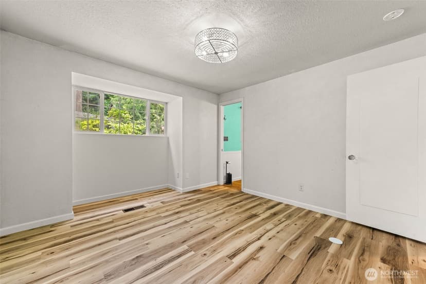 Property photo for 11117 Northstar Way SW, Lakewood photo 22