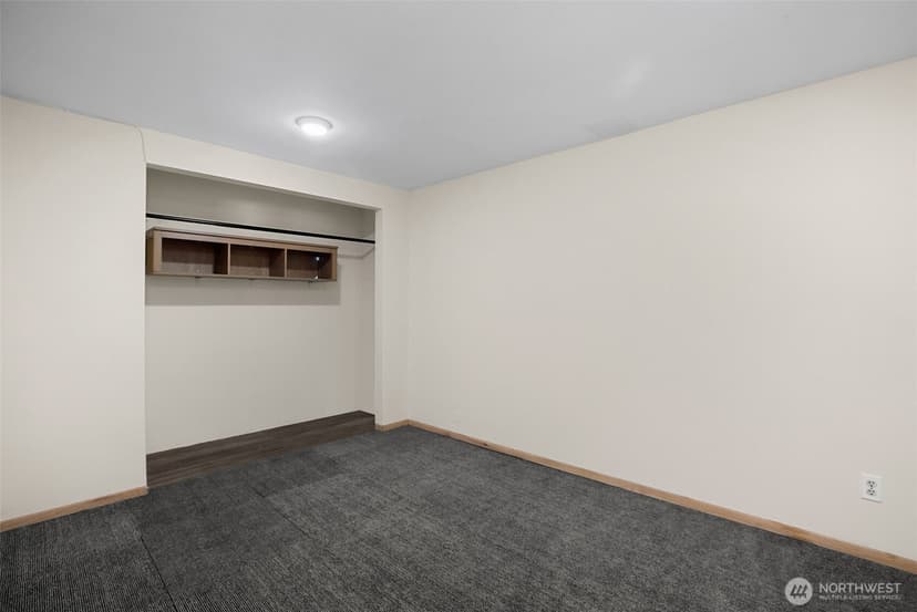 Property photo for 21903 82nd Place W, Edmonds photo 31
