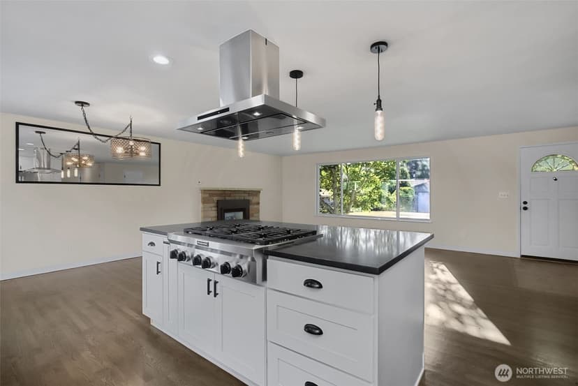 Property photo for 21903 82nd Place W, Edmonds photo 13