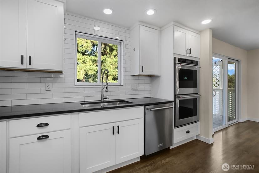 Property photo for 21903 82nd Place W, Edmonds photo 14