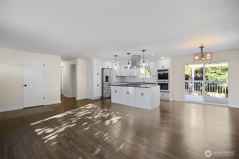 Property photo for 21903 82nd Place W, Edmonds photo 10