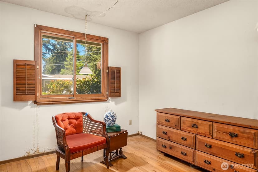 Property photo for 1260 168th Avenue NE, Bellevue photo 24