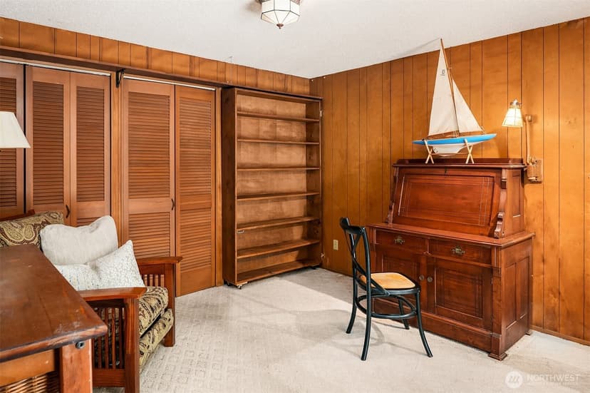 Property photo for 1260 168th Avenue NE, Bellevue photo 13