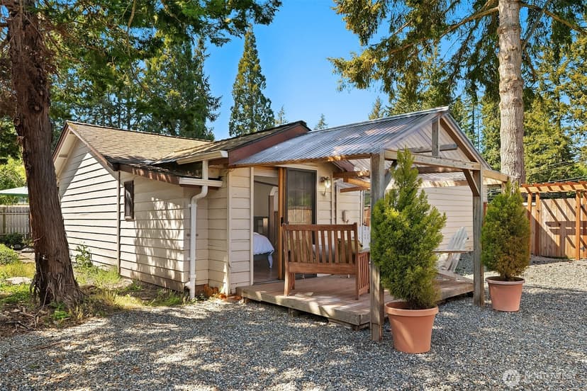 Property photo for 1260 168th Avenue NE, Bellevue photo 30