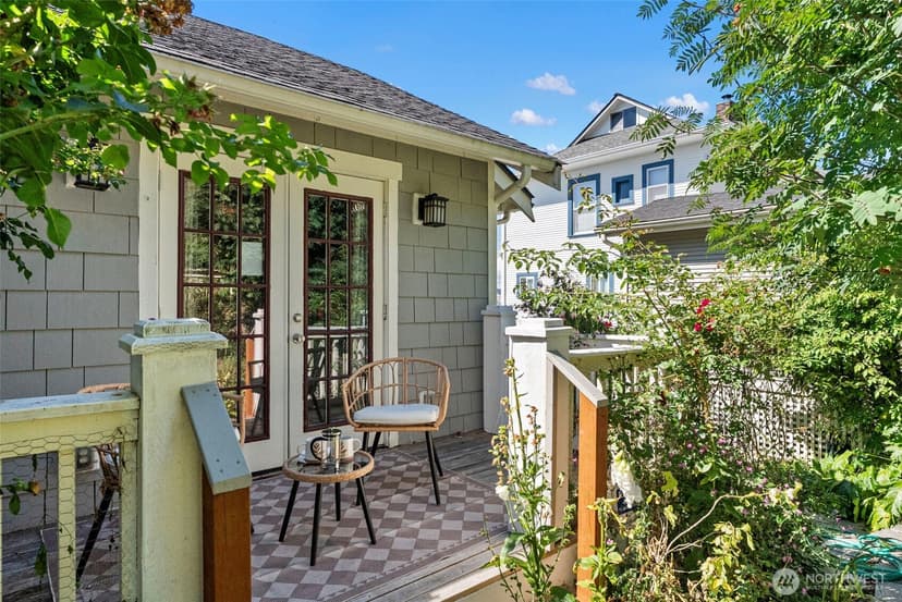 Property photo for 506 Perry Avenue N, Port Orchard photo 14