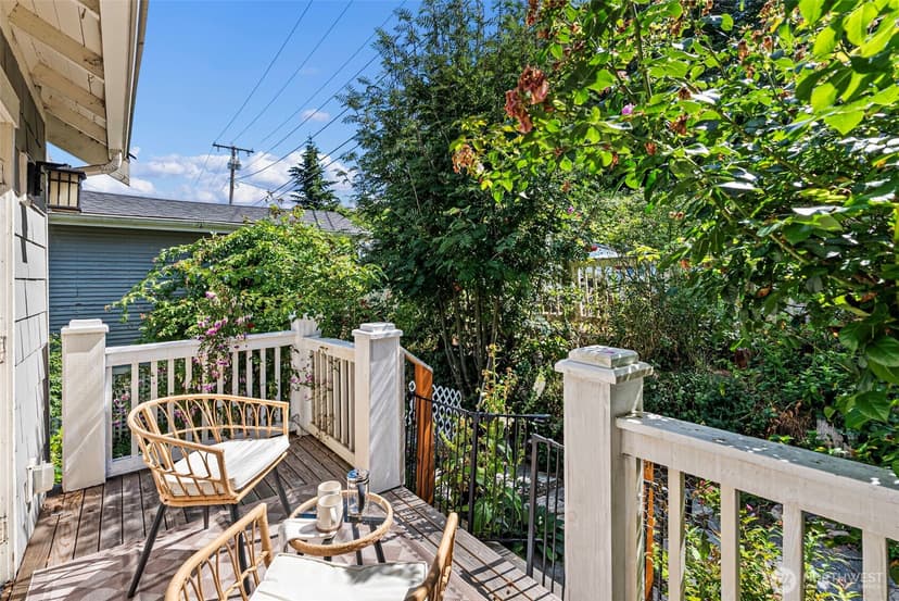 Property photo for 506 Perry Avenue N, Port Orchard photo 15
