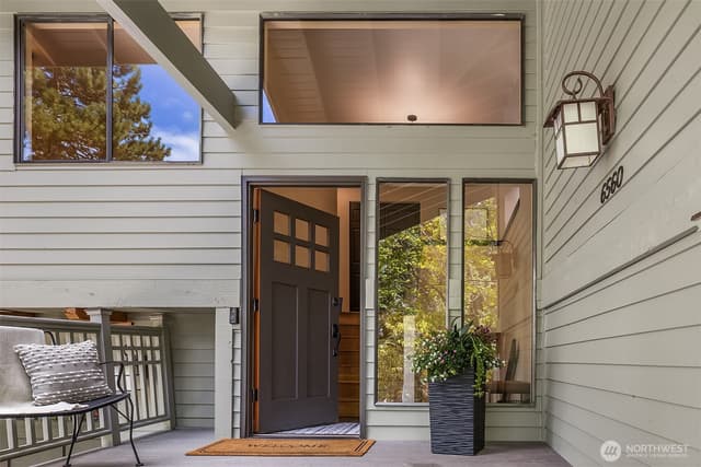 Property photo for 6560 81st Avenue SE, Mercer Island