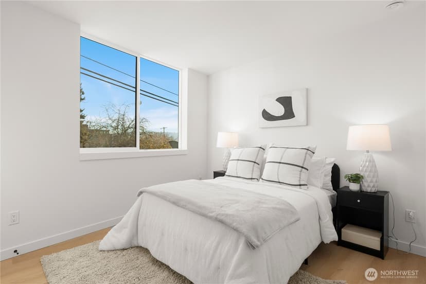 Property photo for 957 N 35th Street, Seattle photo 21