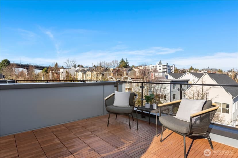 Property photo for 957 N 35th Street, Seattle photo 26