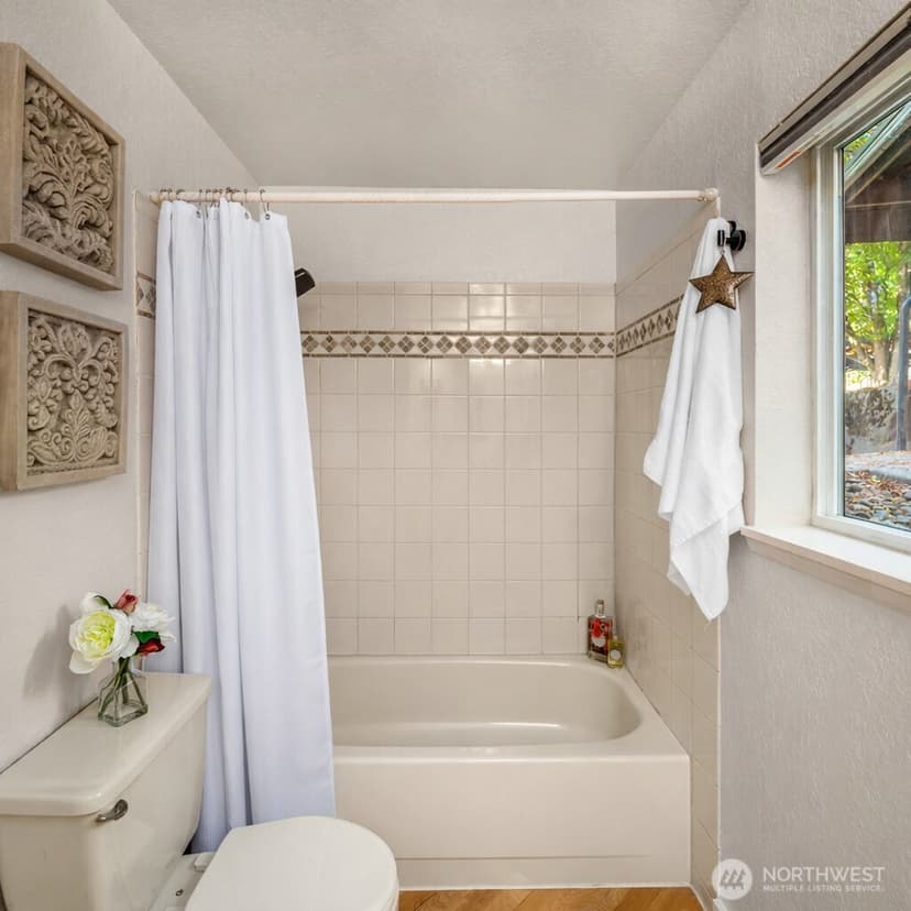 Property photo for 12014 98th Avenue NE #101, Kirkland photo 21