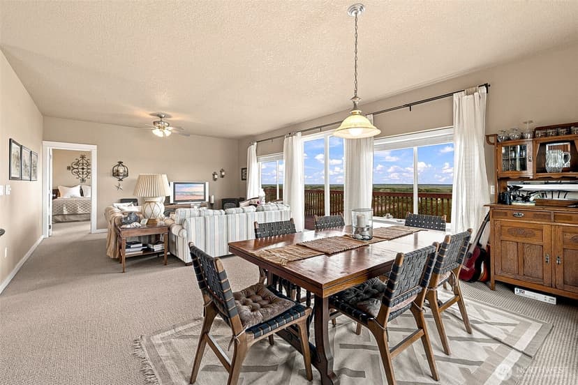 Property photo for 598 Marine View Drive SW, Ocean Shores photo 9