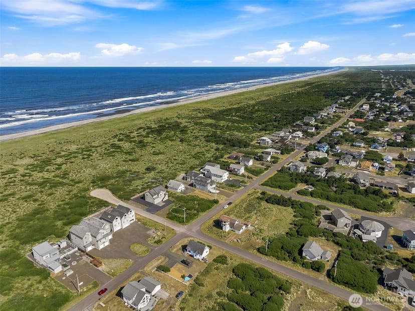 Property photo for 598 Marine View Drive SW, Ocean Shores photo 32