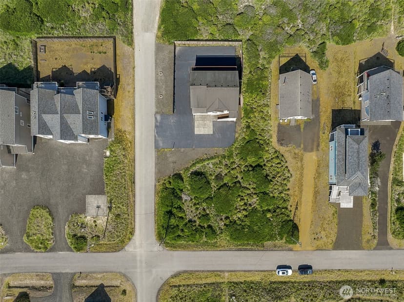 Property photo for 598 Marine View Drive SW, Ocean Shores photo 37