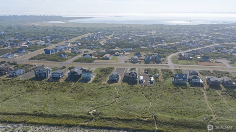 Property photo for 1237 Ocean Shores Boulevard SW, Ocean Shores photo 15