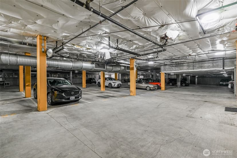 Property photo for 4020 Aurora Avenue N #308, Seattle photo 15