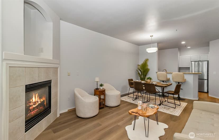 Property photo for 12712 Admiralty Way #F-202, Everett photo 12
