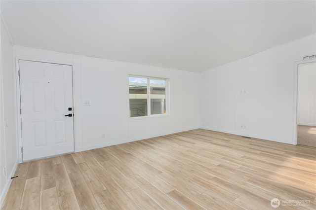 Property photo for 10711 62nd Street E, Puyallup photo 5