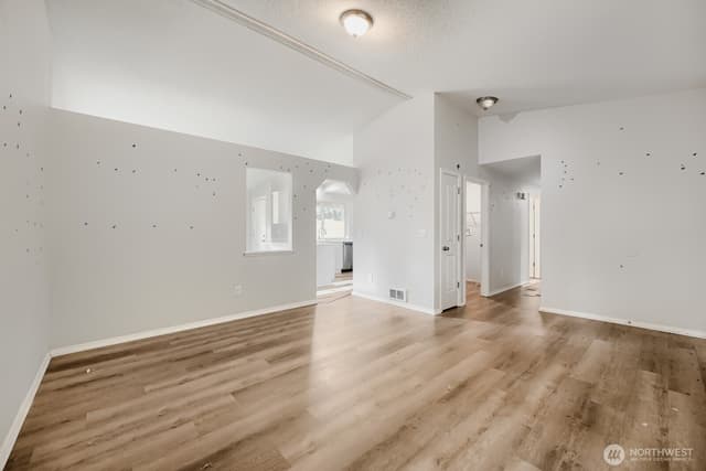 Property photo for 15804 86th Avenue Ct E, Puyallup photo 4