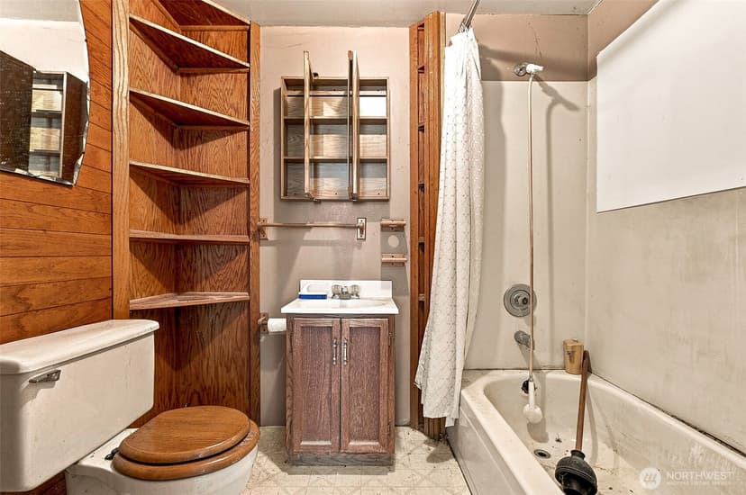 Property photo for 810 N 4th Street, Renton photo 10