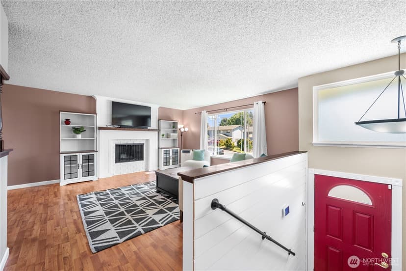 Property photo for 6201 98th Street NE, Marysville photo 4