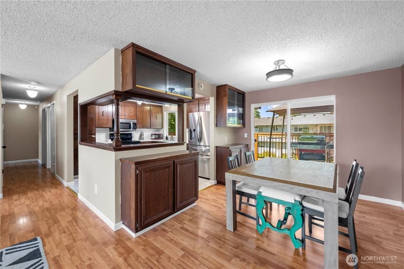 Property photo for 6201 98th Street NE, Marysville photo 8