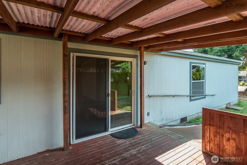 Property photo for 18825 94th Drive NW, Stanwood photo 5