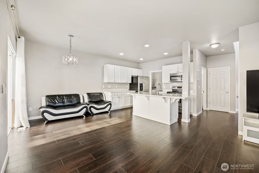 Property photo for 303 Pike Street SE #102, Auburn photo 10
