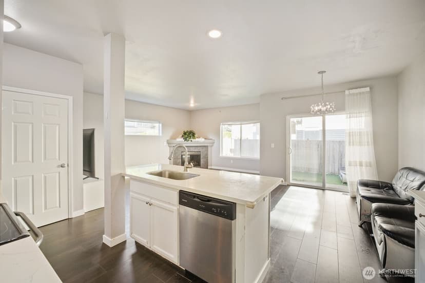 Property photo for 303 Pike Street SE #102, Auburn photo 13