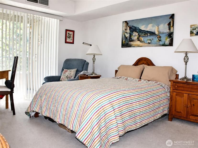 Property photo for 1822 152nd Avenue NE #E307, Bellevue photo 18