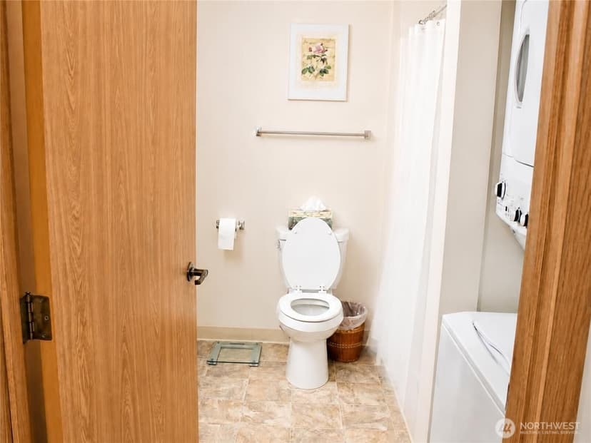 Property photo for 1822 152nd Avenue NE #E307, Bellevue photo 19