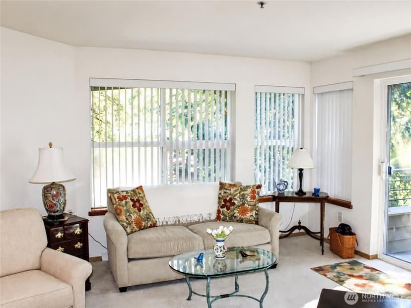 Property photo for 1822 152nd Avenue NE #E307, Bellevue photo 17