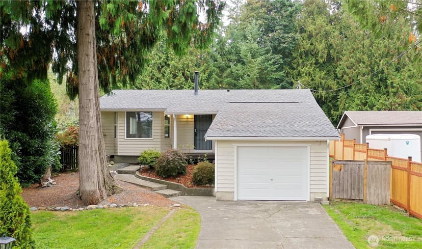 Property photo for 16420 W Lake Goodwin Road, Stanwood photo 4