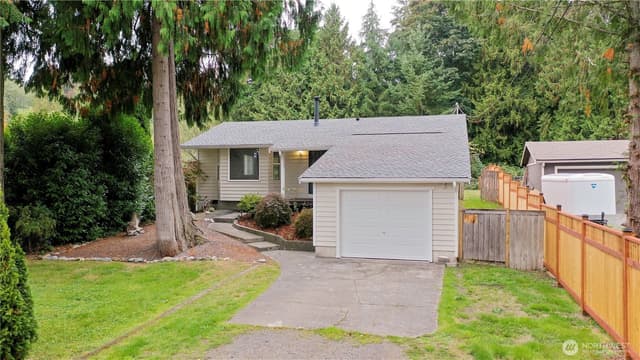 Property photo for 16420 W Lake Goodwin Road, Stanwood photo 3