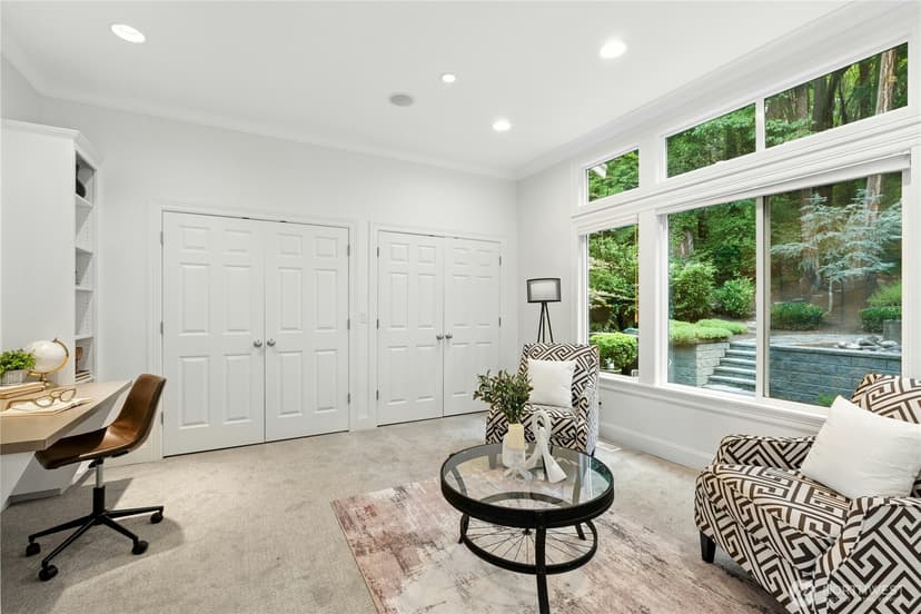 Property photo for 13130 Holmes Point Drive NE, Kirkland photo 17
