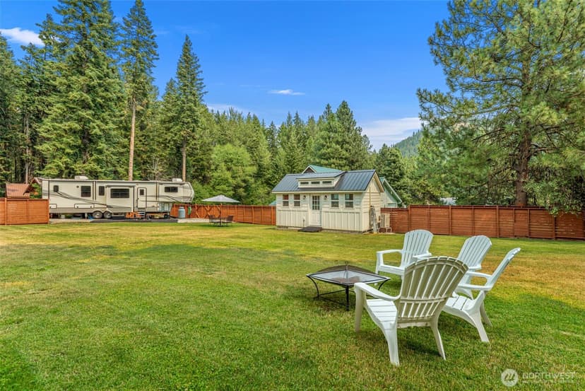 Property photo for 17993 River Road, Leavenworth photo 8