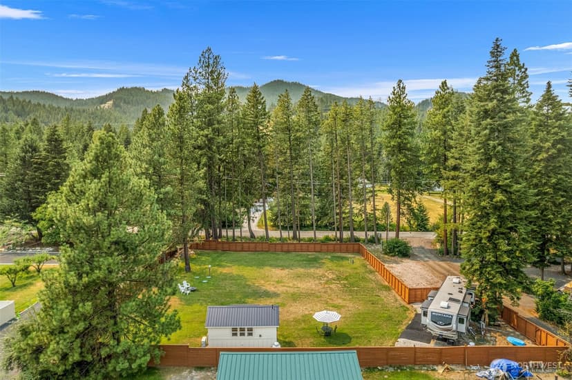 Property photo for 17993 River Road, Leavenworth