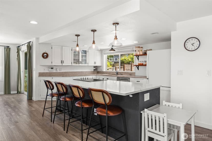 Property photo for 3312 Shyleen Street, Gig Harbor photo 10