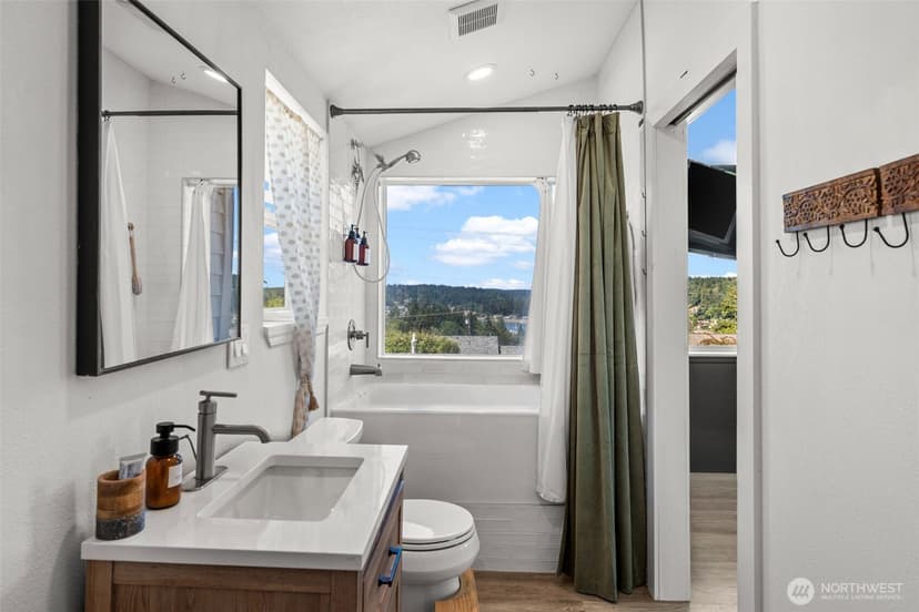 Property photo for 3312 Shyleen Street, Gig Harbor photo 19