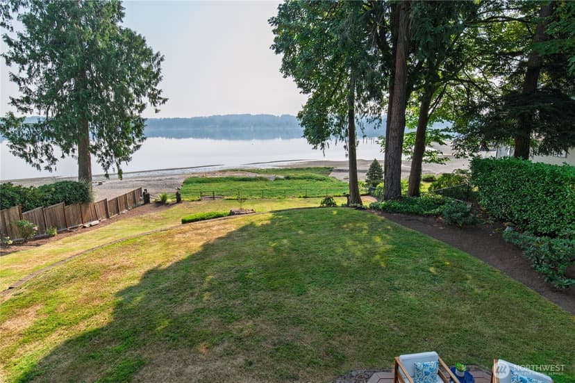 Property photo for 4073 Erlands Point Road NW, Bremerton photo 24