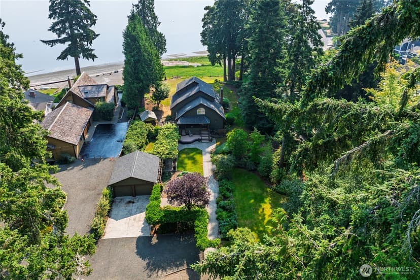 Property photo for 4073 Erlands Point Road NW, Bremerton photo 40