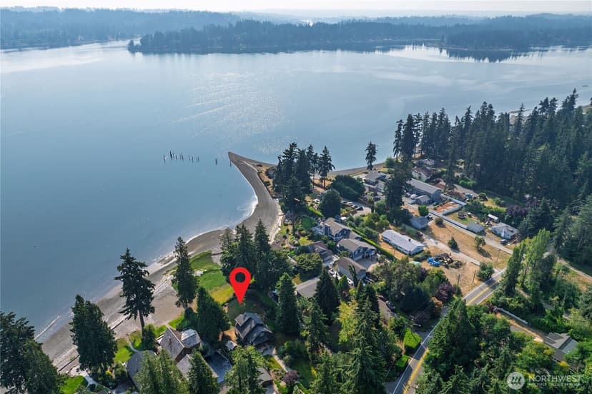 Property photo for 4073 Erlands Point Road NW, Bremerton photo 38