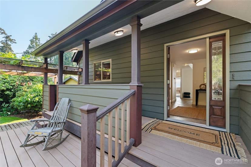 Property photo for 4073 Erlands Point Road NW, Bremerton photo 4