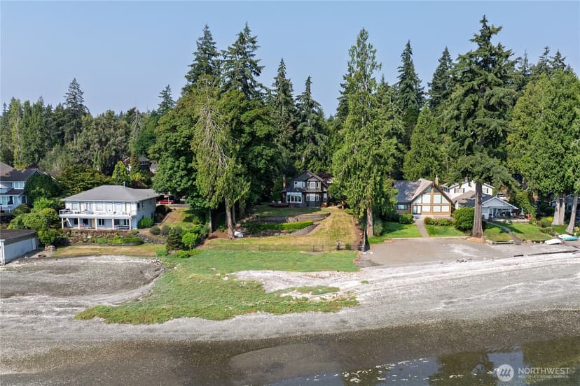 Property photo for 4073 Erlands Point Road NW, Bremerton photo 35
