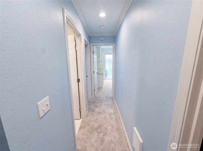 Property photo for 2325 Harbor Avenue SW #B2, Seattle photo 20