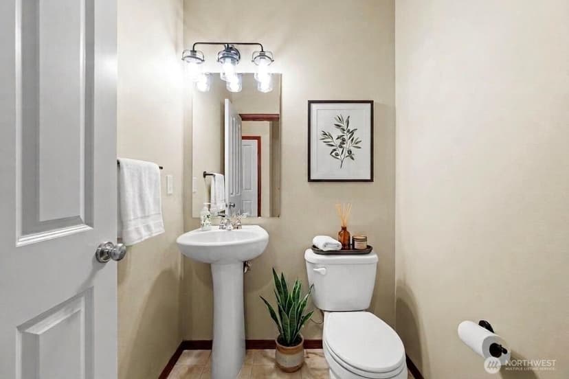 Property photo for 9237 11th Place NE #A, Lake Stevens photo 14