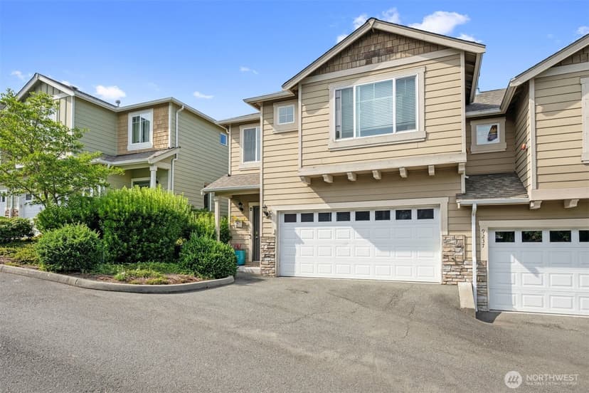 Property photo for 9237 11th Place NE #A, Lake Stevens photo 27