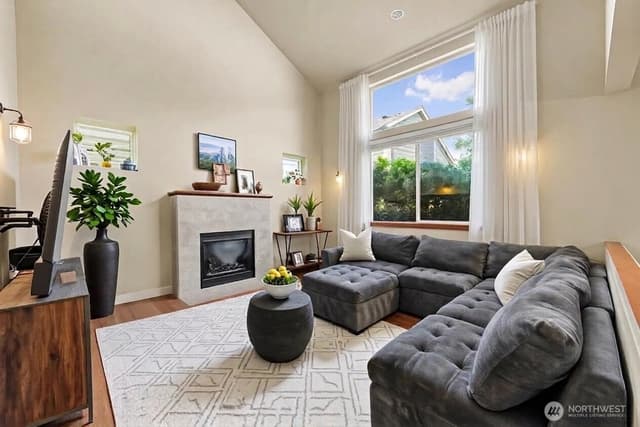 Property photo for 9237 11th Place NE #A, Lake Stevens photo 4