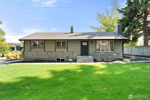 Property photo for 12215 SE 35th Street, Bellevue