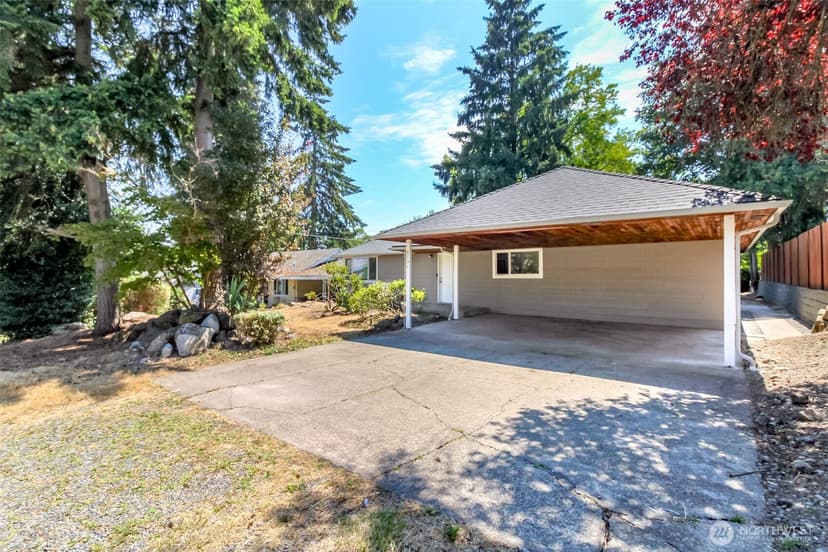 Property photo for 4751 S 172nd Place, SeaTac photo 3
