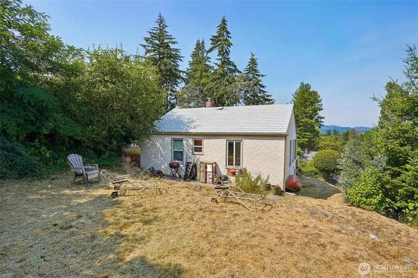 Property photo for 215 Farragut Ave, Port Orchard photo 29